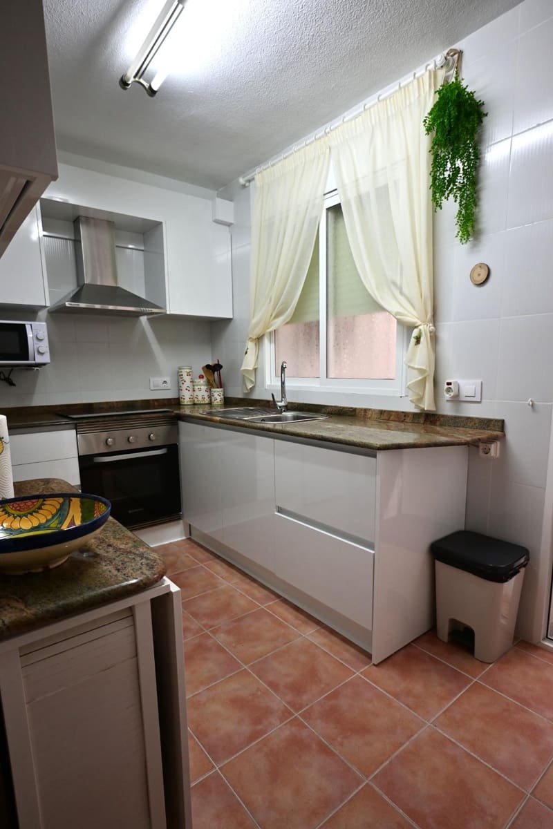 4 Zimmer Apartment zu vermieten in Los Narejos mit Garage - 750 € (Ref: 10100337)