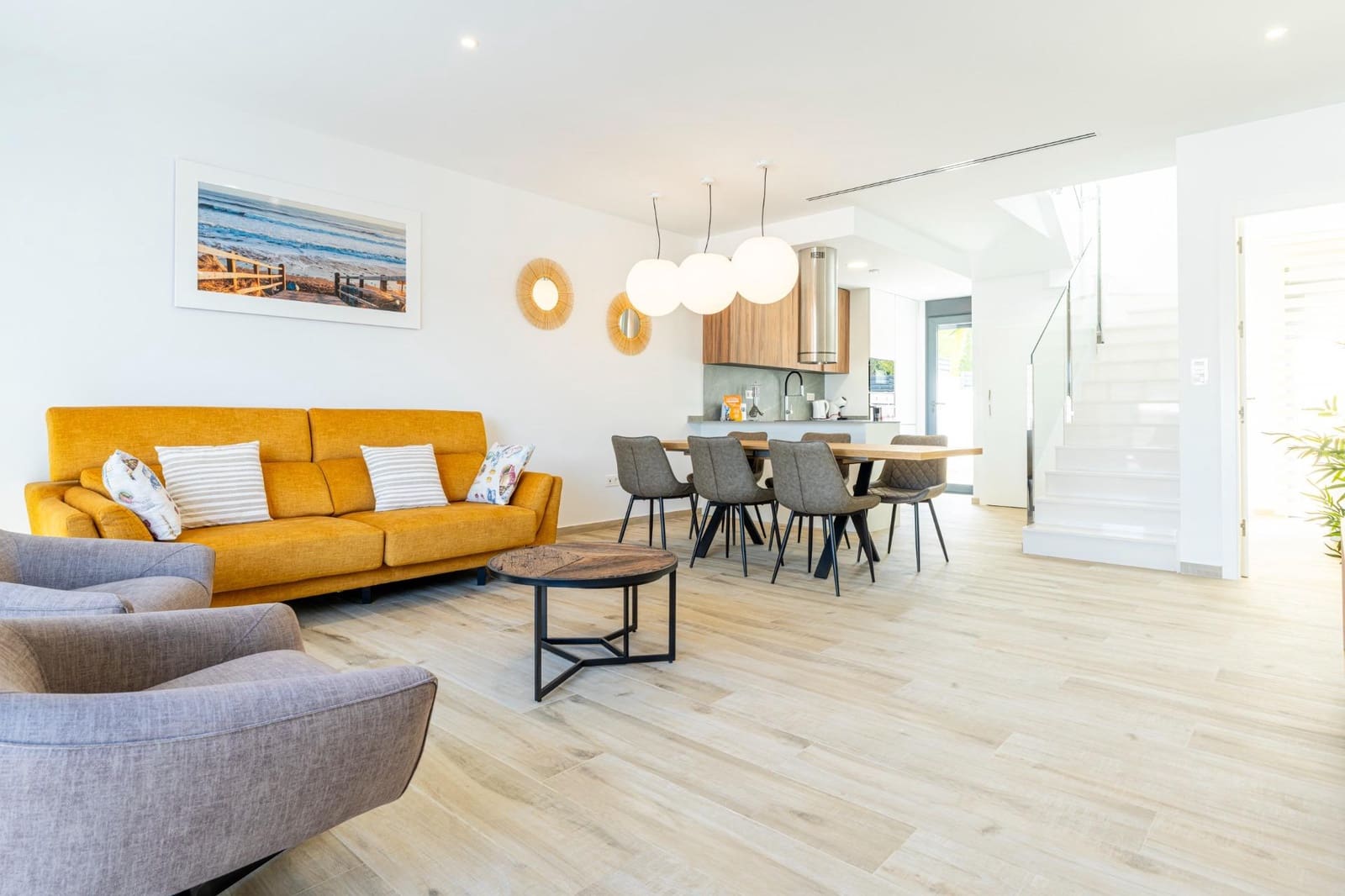 3 sypialnia Willa na sprzedaż w Guardamar del Segura z basenem garażem - 595 000 € (Ref: 10120051)