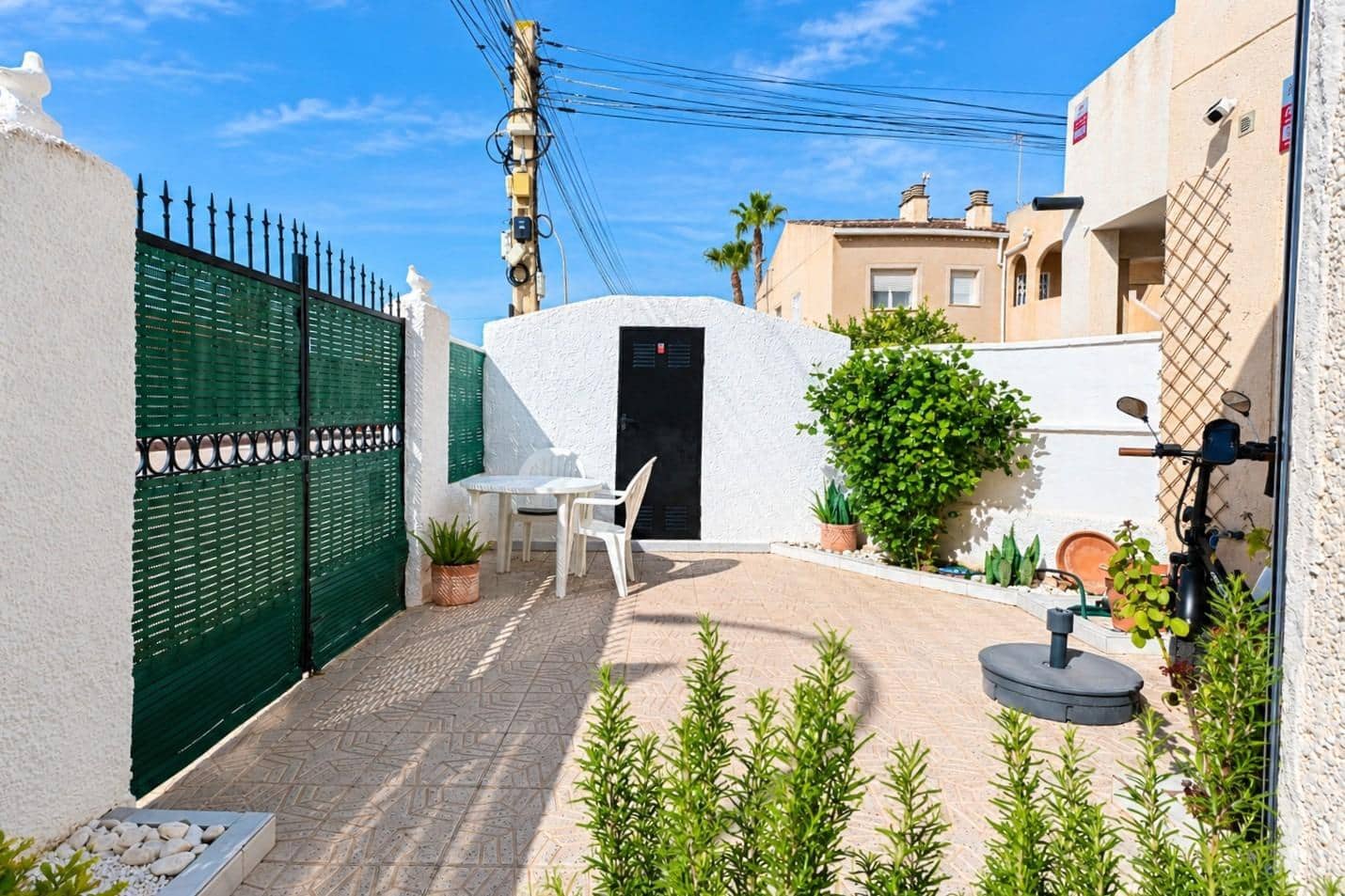 2 quarto Bungalow para venda em Los Alcazares - 155 000 € (Ref: 10183056)