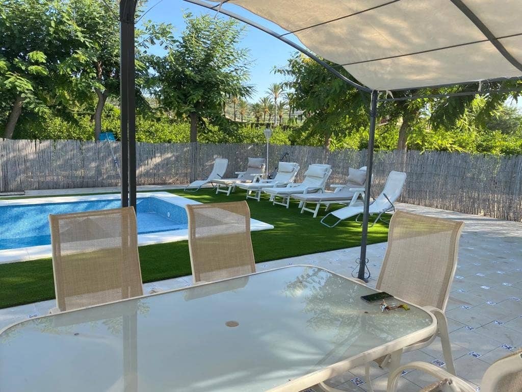 4 soveværelse Villa til salg i El Palmar med swimmingpool - € 685.000 (Ref: 4090100)