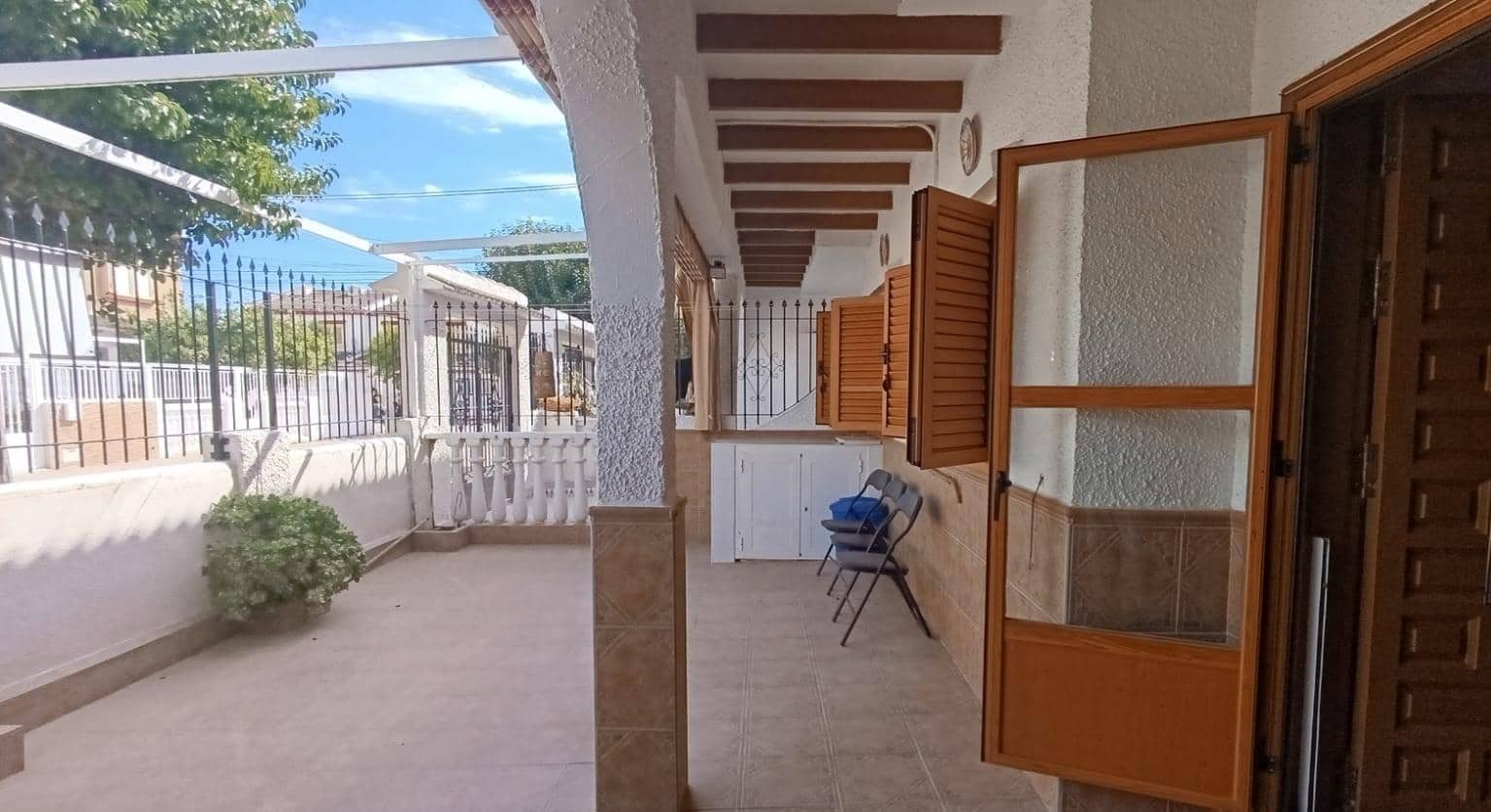 3 soveværelse Bungalow til salg i Los Alcazares - € 115.000 (Ref: 6975096)