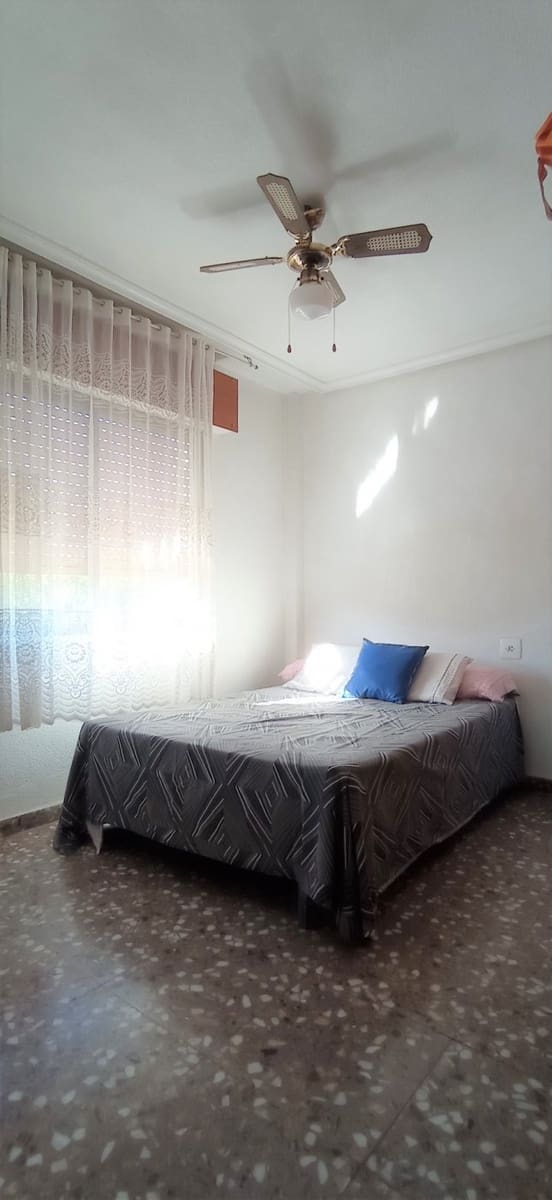 5 bedroom Villa for sale in Los Narejos with garage - € 305,000 (Ref: 7133653)