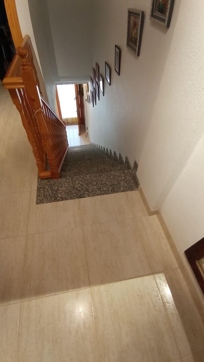 4 soverom Leilighet til leie i Los Narejos med garasje - € 750 (Ref: 7482151)