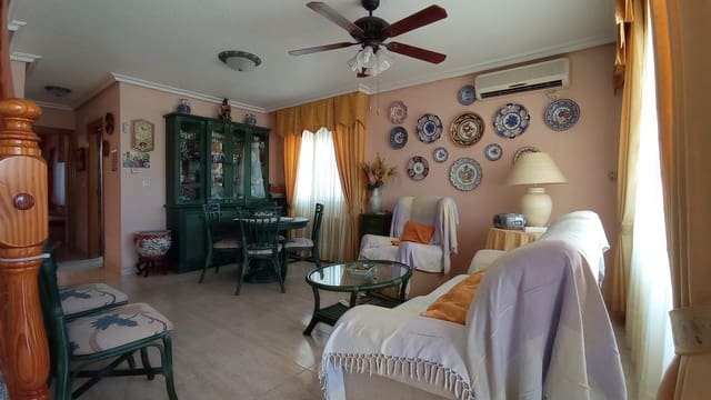 4 soverom Leilighet til leie i Los Narejos, Los Alcázares med garasje - € 750 (Ref: 7482151)