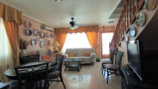 4 soverom Leilighet til leie i Los Narejos, Los Alcázares med garasje - € 750 (Ref: 7482151)