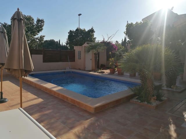Chalet de 5 habitaciones en Los Alcázares en venta con piscina garaje - 625.000 € (Ref: 7604390)
