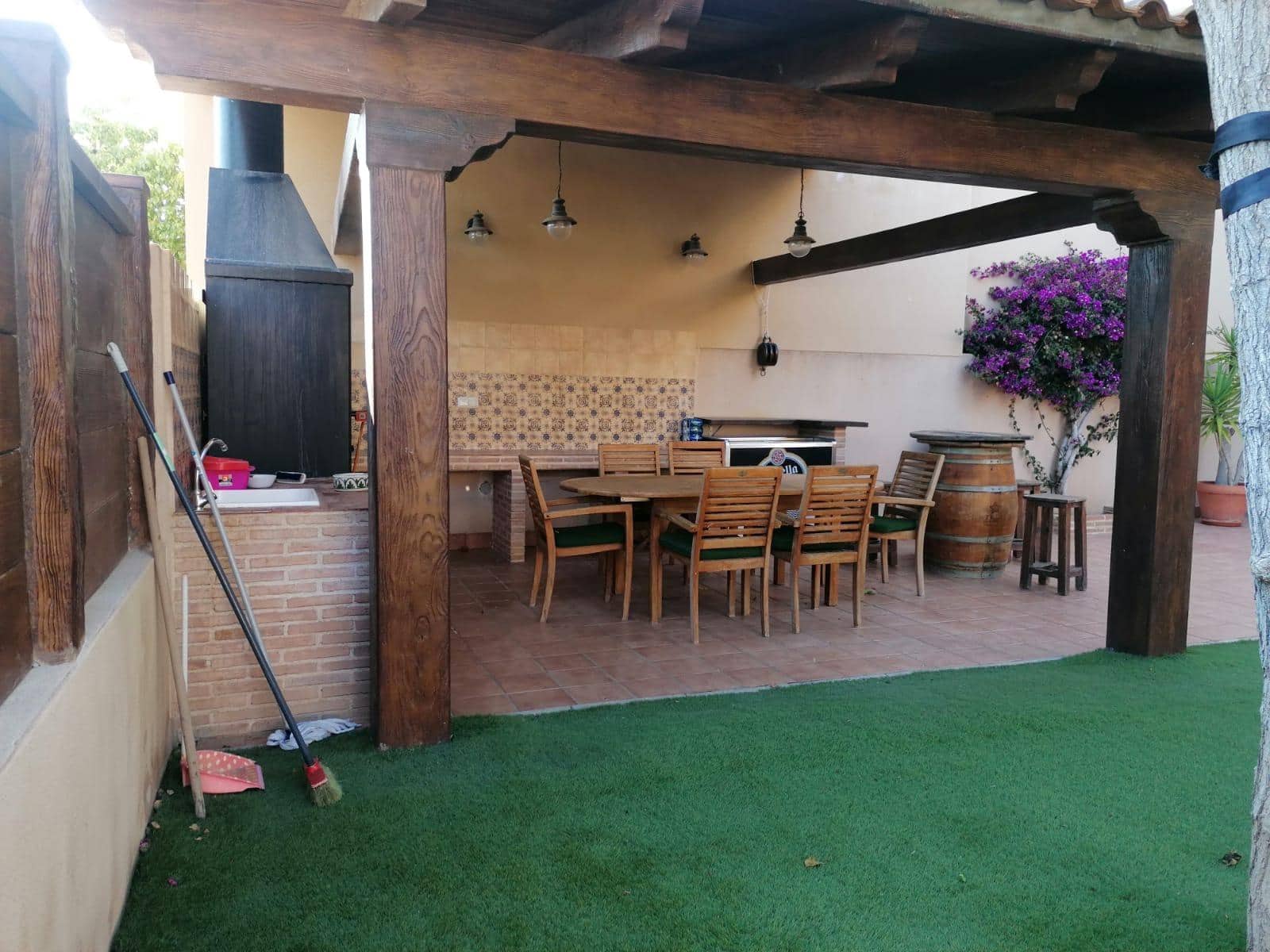 5 bedroom Villa for sale in Los Alcazares with pool garage - € 625,000 (Ref: 7604390)