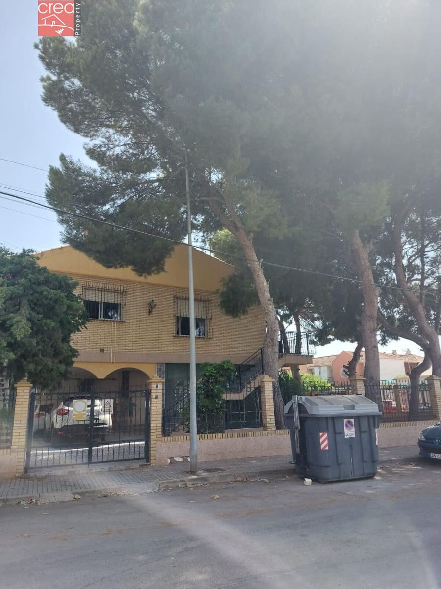 Chalet de 4 habitaciones en Los Narejos en venta - 416.800 € (Ref: 7756711)