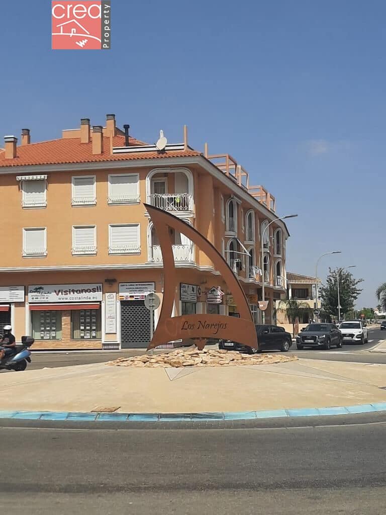 Chalet de 4 habitaciones en Los Narejos en venta - 416.800 € (Ref: 7756711)