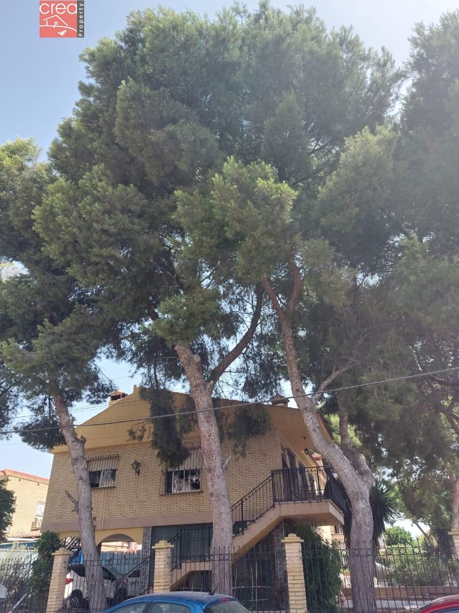 Chalet de 4 habitaciones en Los Narejos en venta - 416.800 € (Ref: 7756711)