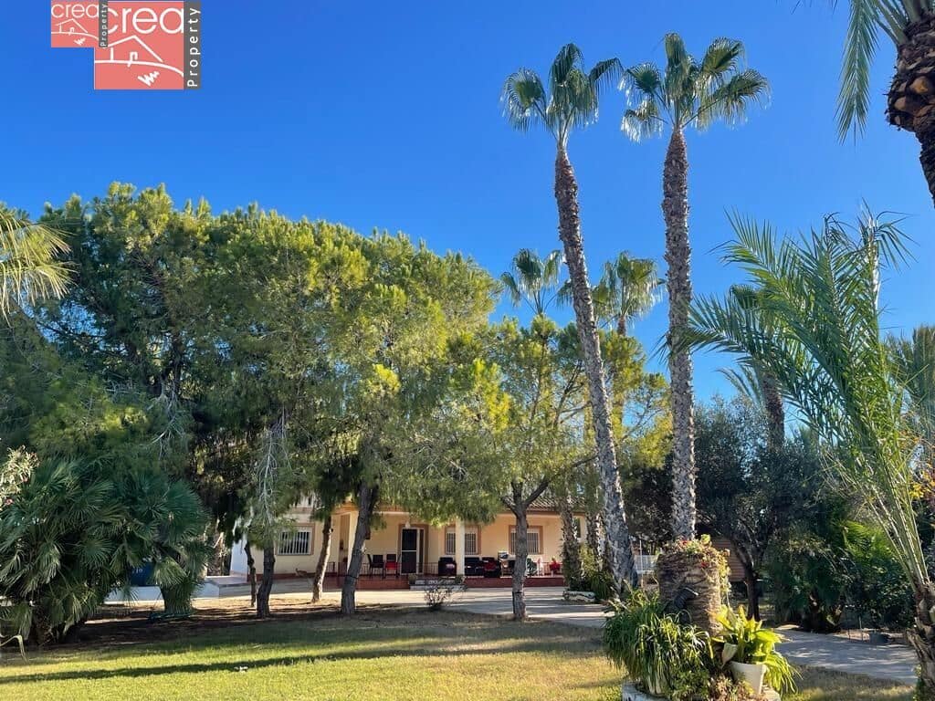 7 soveværelse Finca/Landehus til salg i Los Narejos med swimmingpool - € 498.000 (Ref: 8000781)