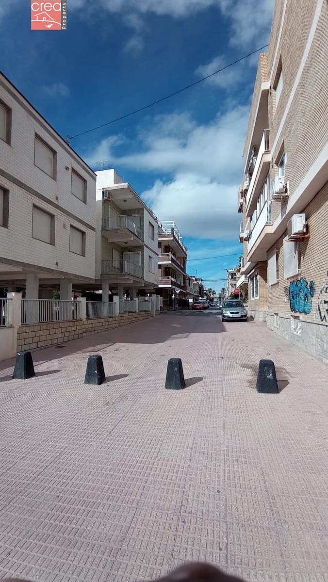 5 sypialnia Dom szeregowy na sprzedaż w Los Alcazares - 167 500 € (Ref: 8115316)