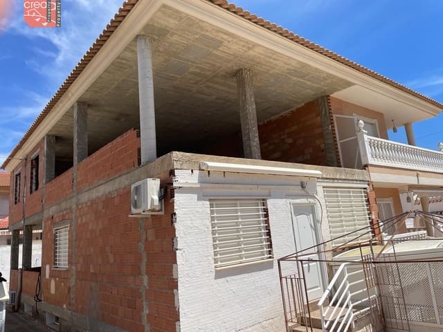 4 bedroom Apartment for sale in Los Narejos, Los Alcázares - € 182,000 (Ref: 8289475)