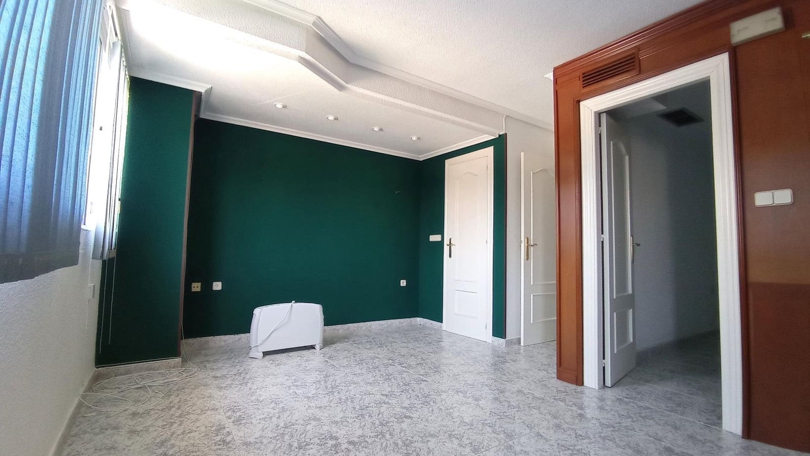 Kontor til salg i Los Alcazares - € 80.000 (Ref: 8426504)