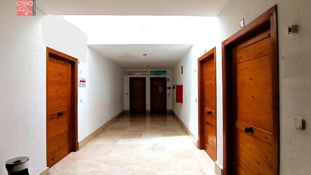 Office for sale in Centro, Los Alcázares - € 80,000 (Ref: 8426504)