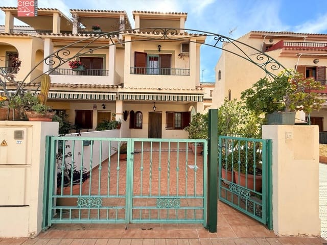 4 Zimmer Reihenhaus zu verkaufen in Los Narejos, Los Alcázares mit Garage - 193.000 € (Ref: 8951401)