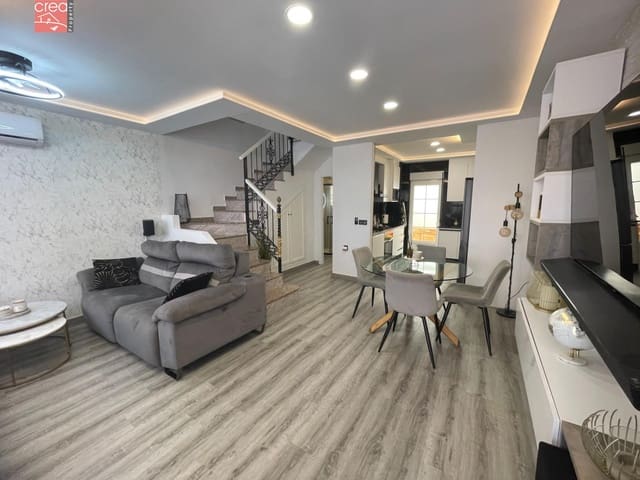 3 makuuhuone Rivitalo myytävänä paikassa Orihuela Costa, Orihuela mukana uima-altaan - 269 900 € (Ref: 9081692)