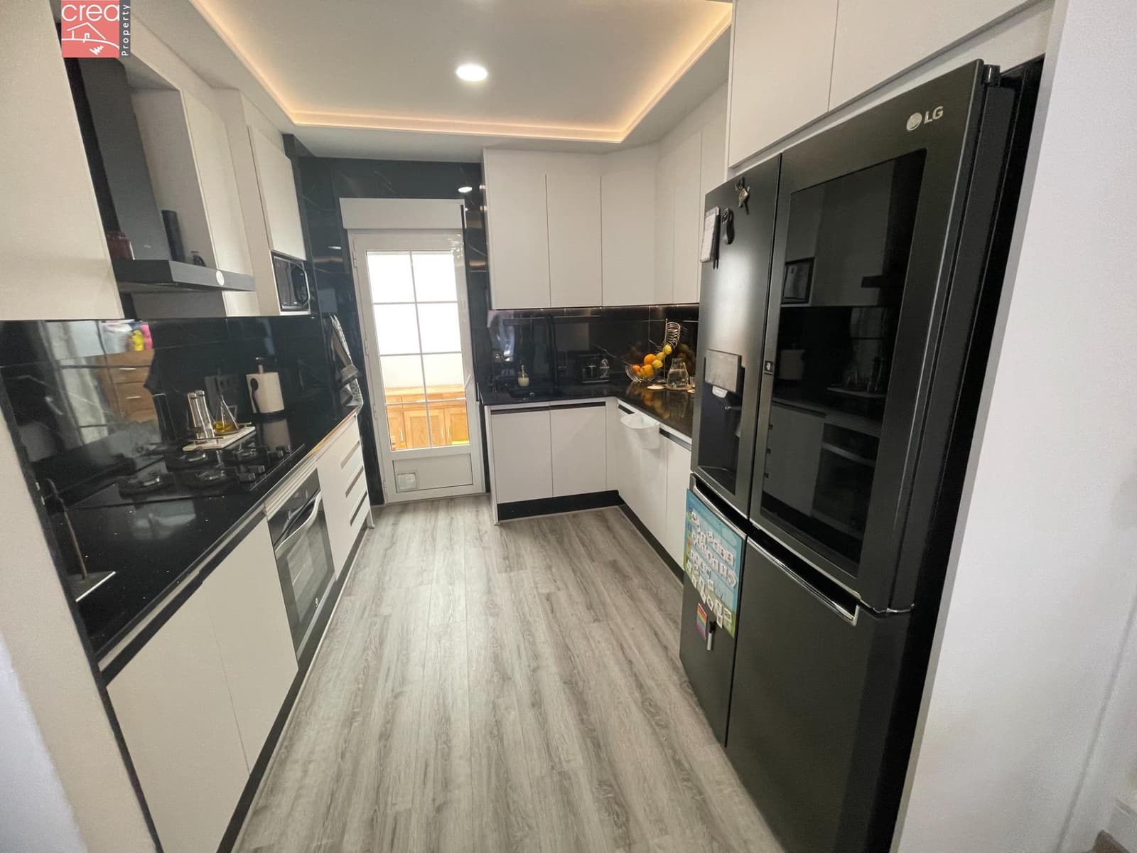 3 makuuhuone Rivitalo myytävänä paikassa Orihuela Costa mukana uima-altaan - 269 900 € (Ref: 9081692)