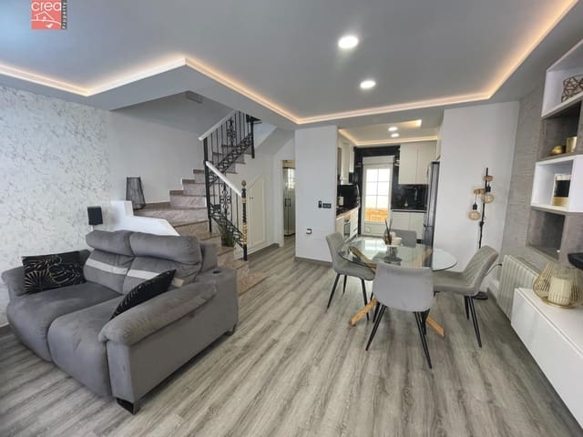 3 makuuhuone Rivitalo myytävänä paikassa Orihuela Costa, Orihuela mukana uima-altaan - 269 900 € (Ref: 9081692)