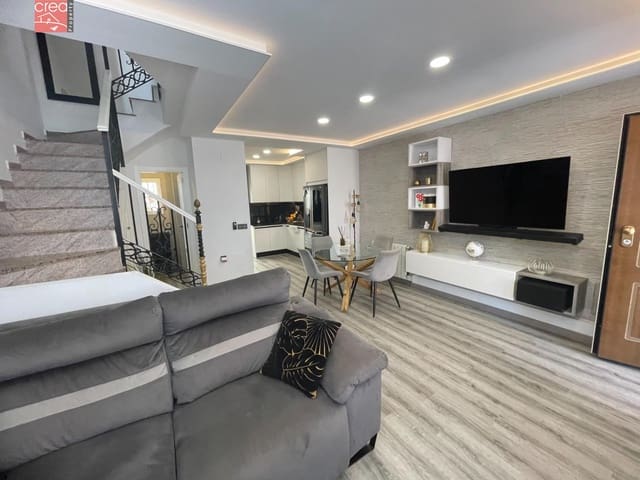 3 makuuhuone Rivitalo myytävänä paikassa Orihuela Costa, Orihuela mukana uima-altaan - 269 900 € (Ref: 9081692)