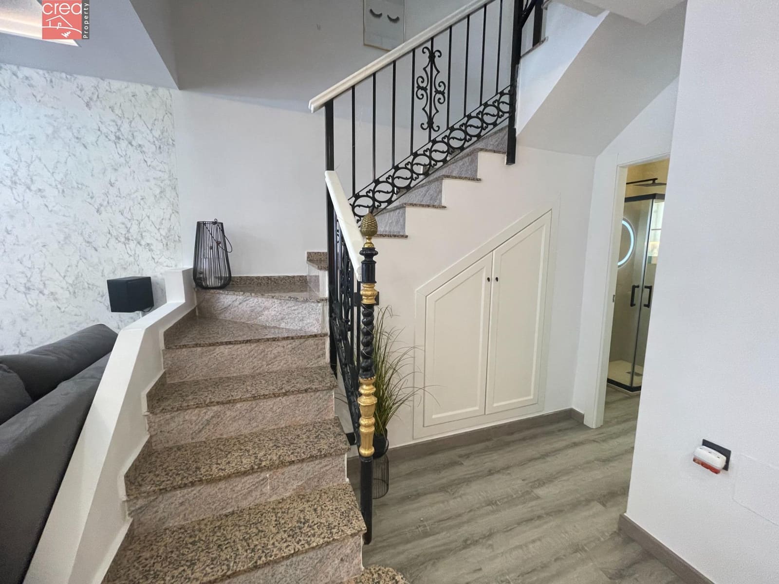 3 makuuhuone Rivitalo myytävänä paikassa Orihuela Costa mukana uima-altaan - 269 900 € (Ref: 9081692)