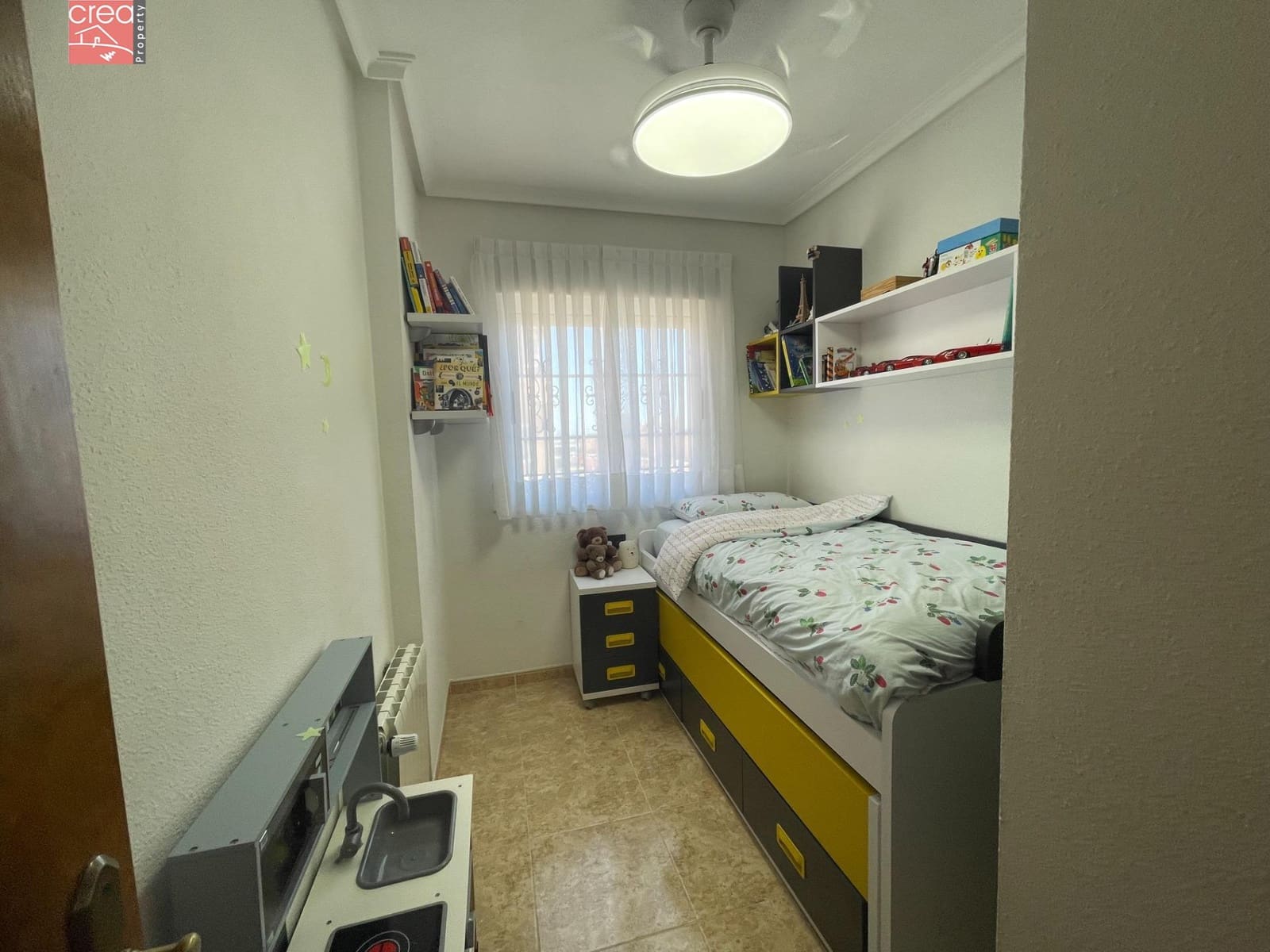 3 makuuhuone Rivitalo myytävänä paikassa Orihuela Costa mukana uima-altaan - 269 900 € (Ref: 9081692)