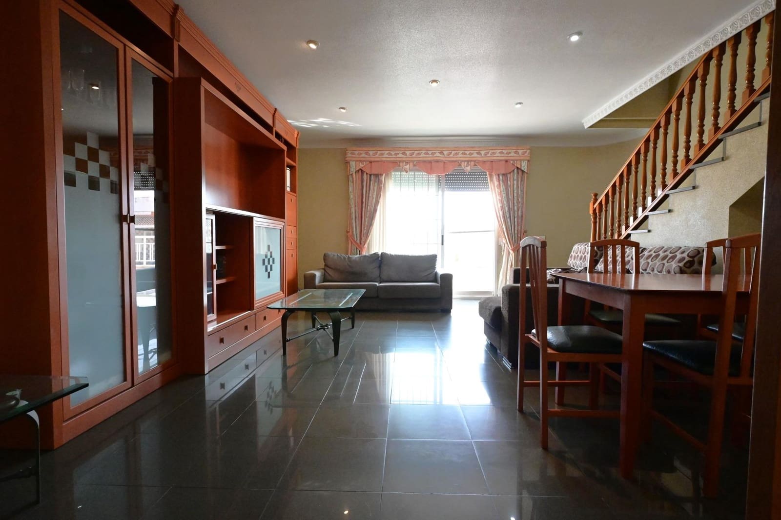 4 soveværelse Rækkehus til salg i Los Narejos med garage - € 310.000 (Ref: 9132546)