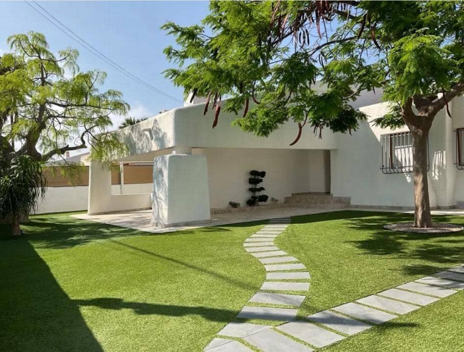 5 makuuhuone Huvila myytävänä paikassa Santiago de la Ribera mukana 
autotalli - 565 000 € (Ref: 9236666)