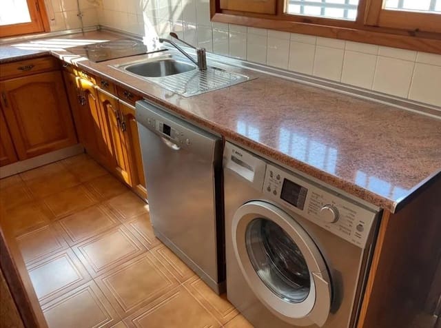 5 makuuhuone Huvila myytävänä paikassa Santiago de la Ribera, San Javier mukana 
autotalli - 565 000 € (Ref: 9236666)