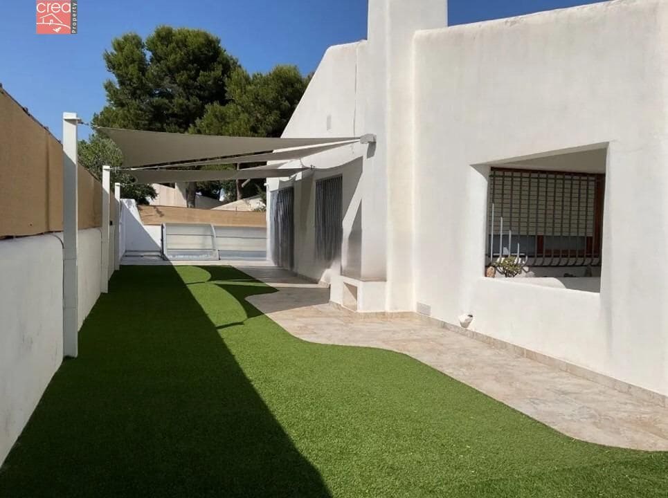 5 bedroom Villa for sale in Santiago de la Ribera with garage - € 565,000 (Ref: 9236666)