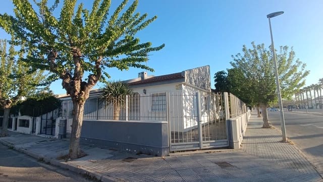 3 sovrum Bungalow till salu i Los Narejos - Punta Calera, Los Alcázares med garage - 210 000 € (Ref: 9269934)