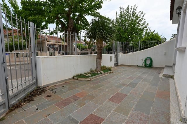 3 sovrum Bungalow till salu i Los Narejos - Punta Calera, Los Alcázares med garage - 210 000 € (Ref: 9269934)