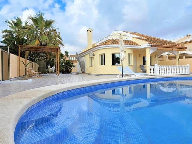 4 Zimmer Villa zu verkaufen in Los Urrutias, Cartagena mit Garage - 549.000 € (Ref: 9311052)