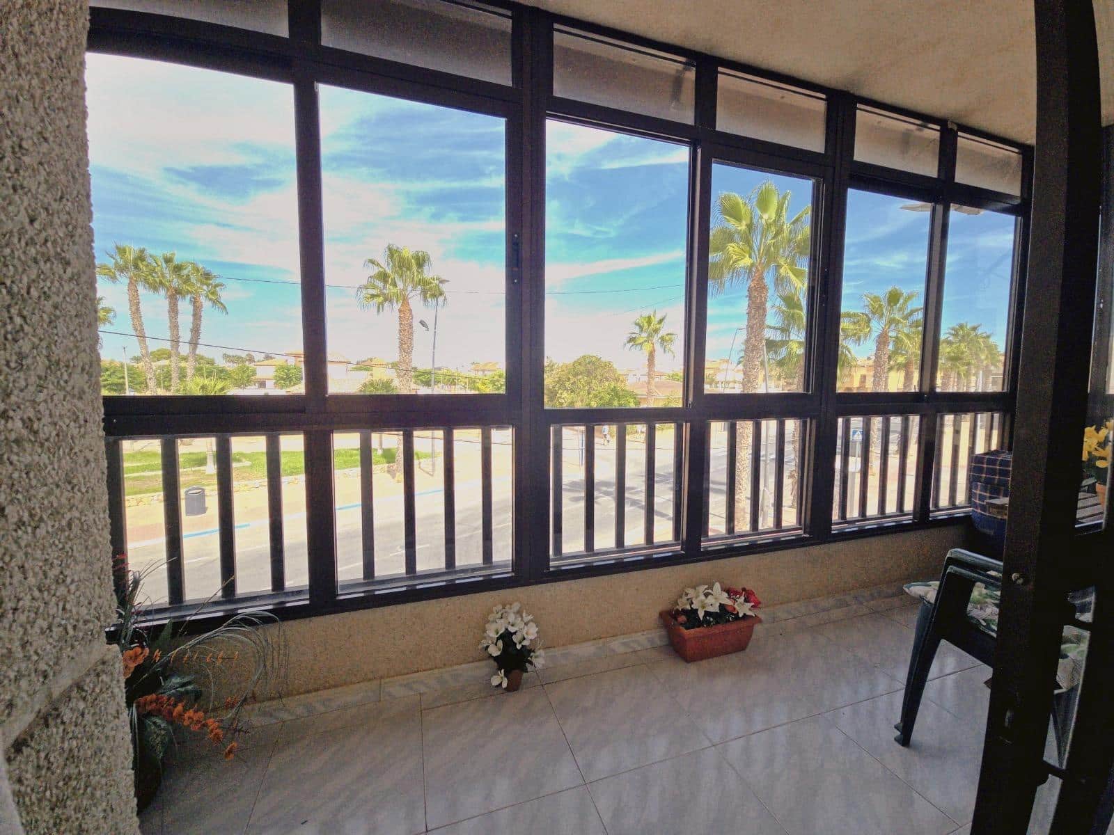 2 Zimmer Wohnung zu verkaufen in Los Alcazares mit Garage - 129.900 € (Ref: 9344947)