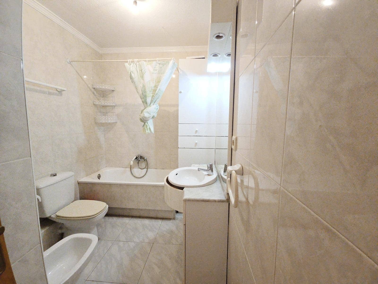 2 Zimmer Wohnung zu verkaufen in Los Alcazares mit Garage - 129.900 € (Ref: 9344947)