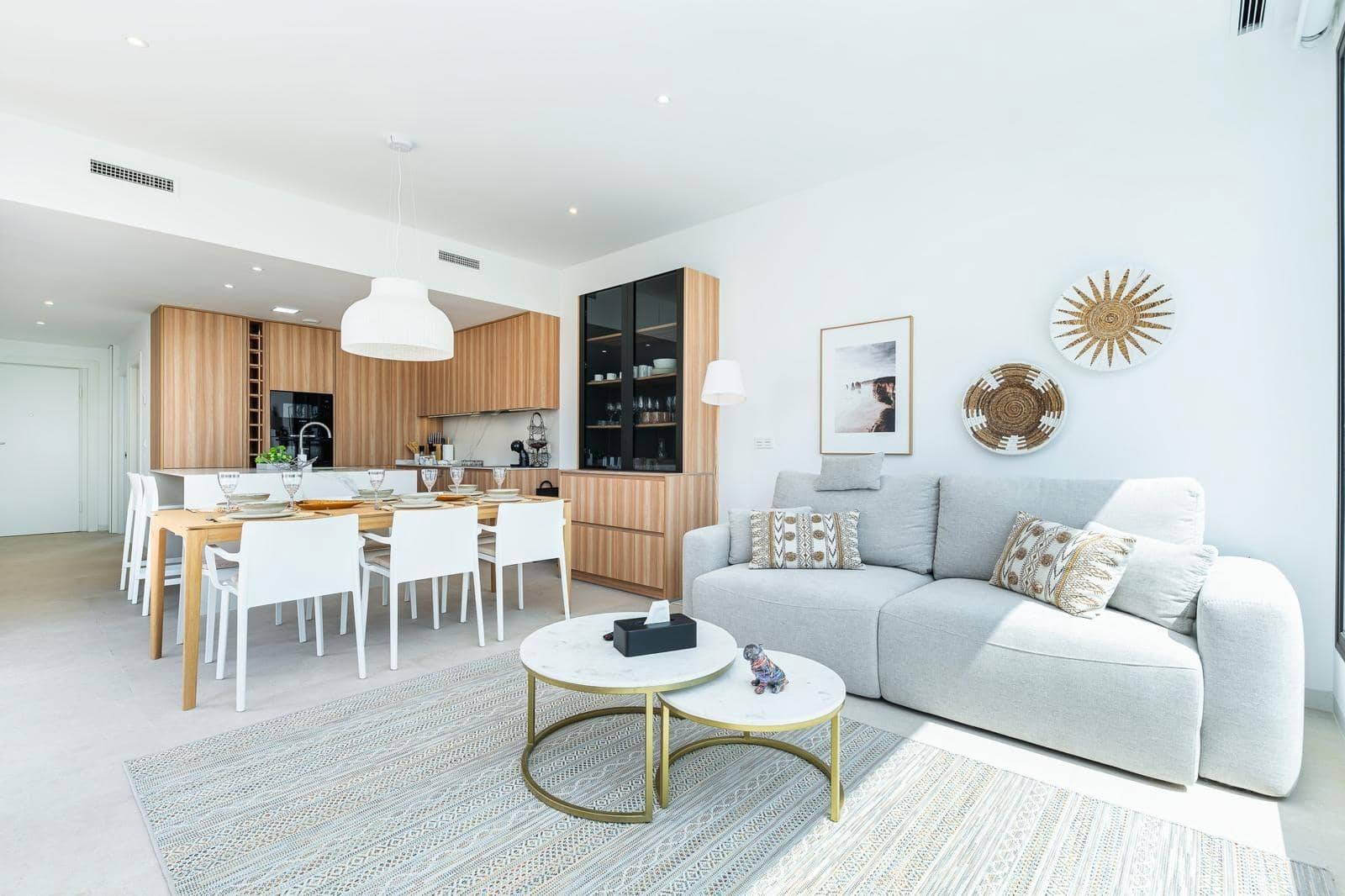 3 bedroom Flat for sale in Los Alcazares with garage - € 710,000 (Ref: 9376740)