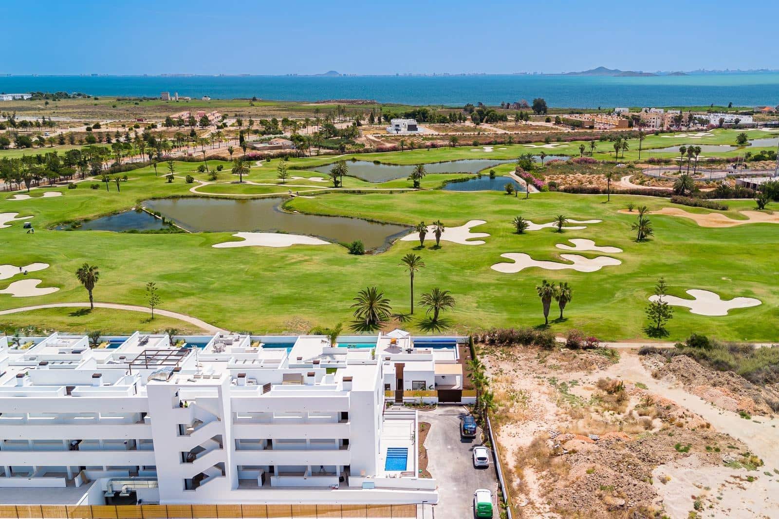 3 bedroom Flat for sale in Los Alcazares with garage - € 710,000 (Ref: 9376740)