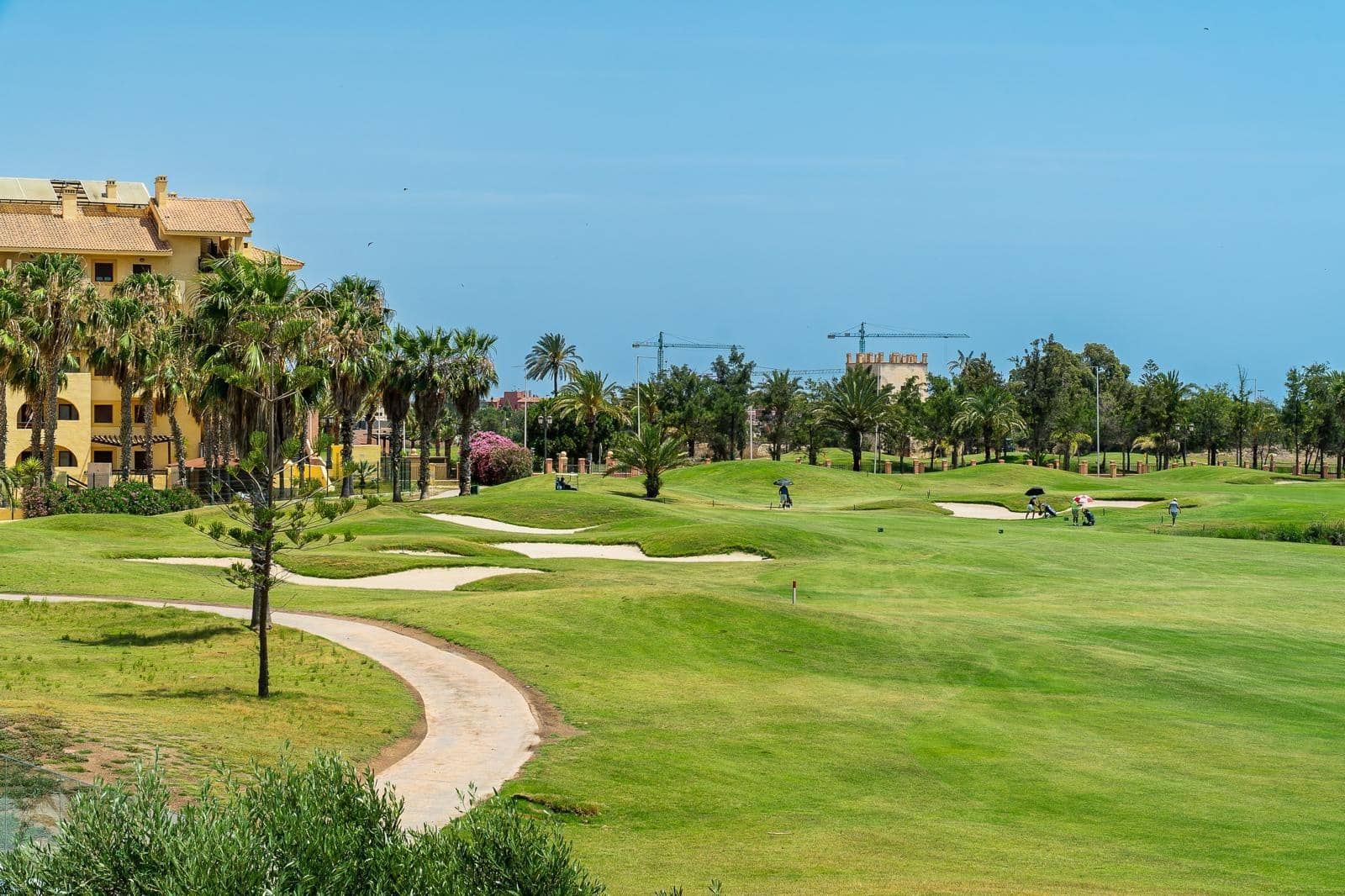 3 bedroom Flat for sale in Los Alcazares with garage - € 710,000 (Ref: 9376740)