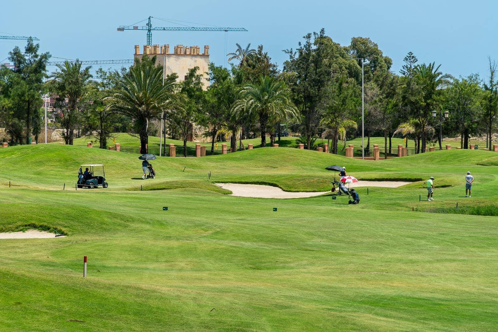 3 bedroom Flat for sale in Los Alcazares with garage - € 710,000 (Ref: 9376740)