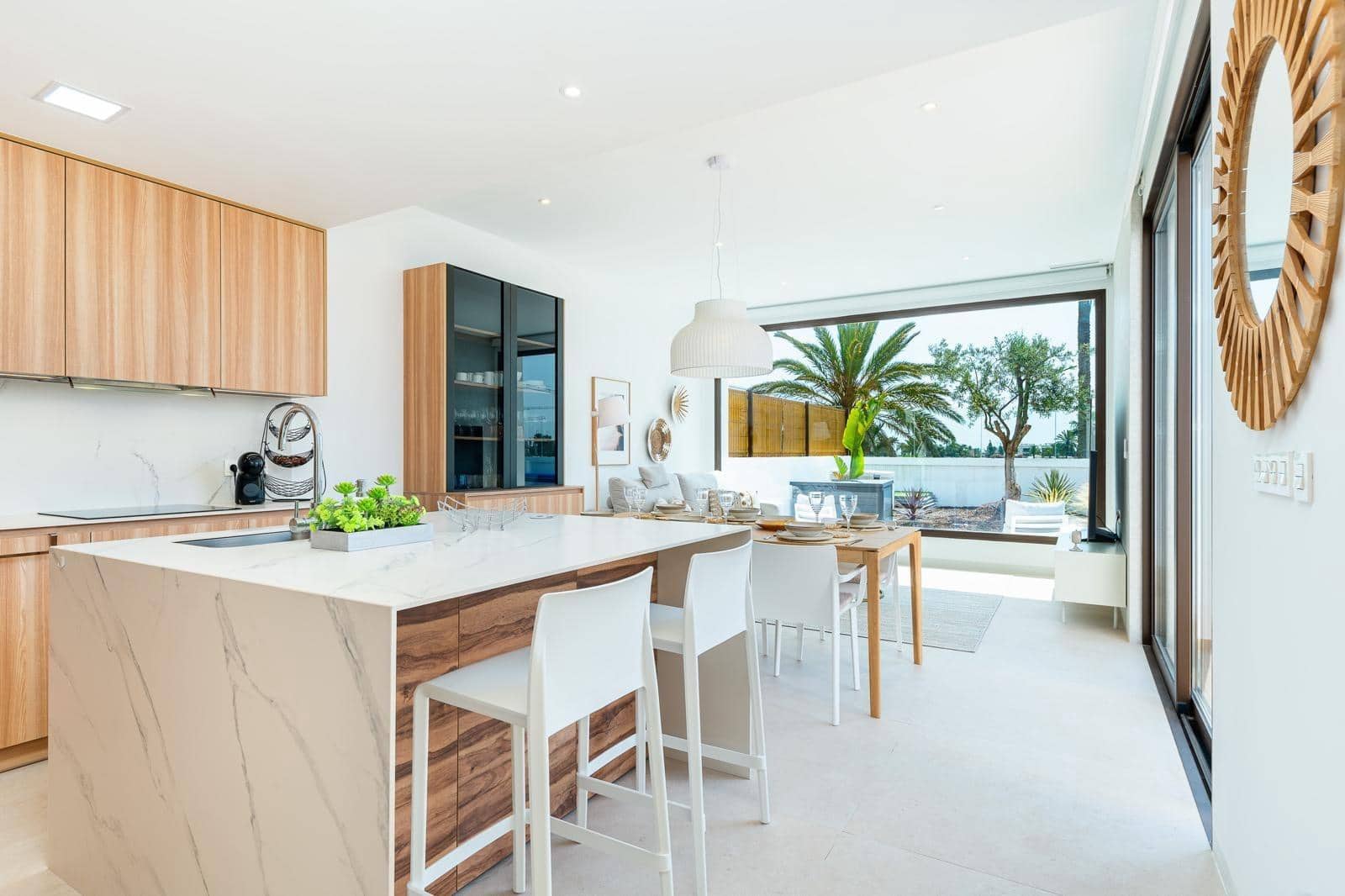 3 bedroom Flat for sale in Los Alcazares with garage - € 710,000 (Ref: 9376740)