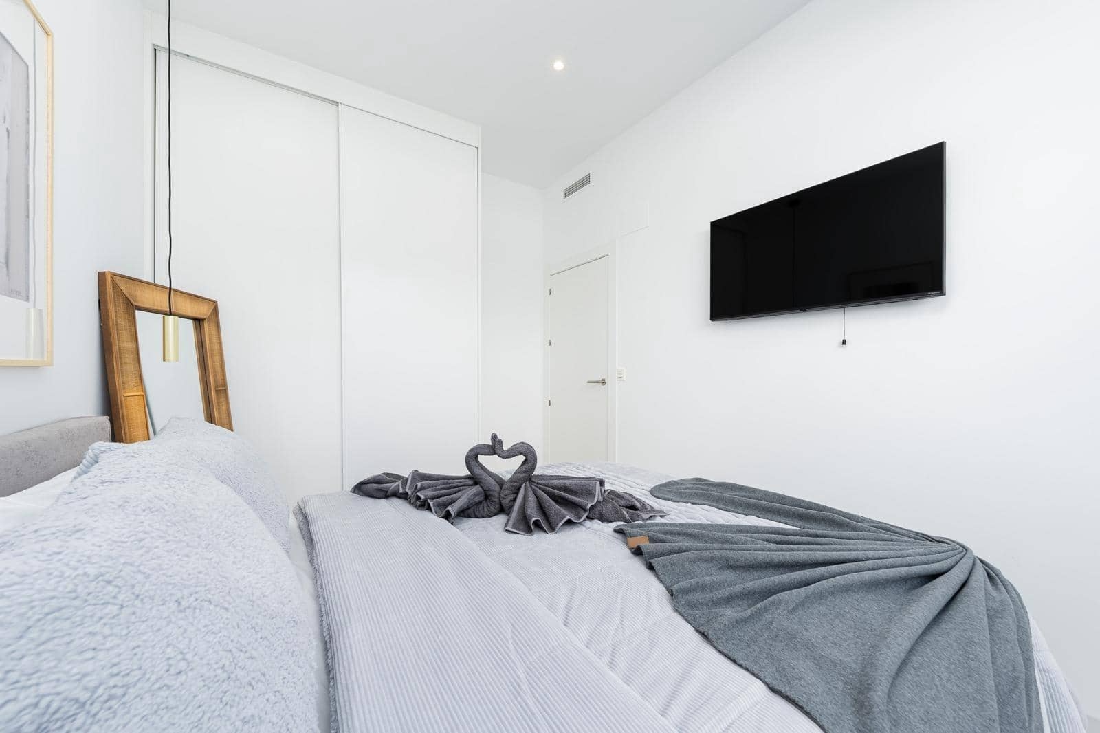 3 bedroom Flat for sale in Los Alcazares with garage - € 710,000 (Ref: 9376740)