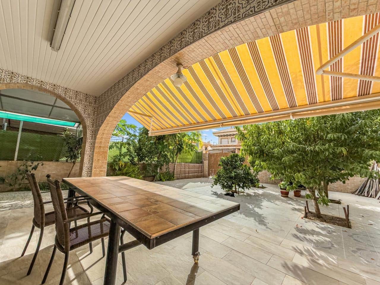 4 slaapkamer Villa te koop in Los Narejos - € 225.000 (Ref: 9406573)