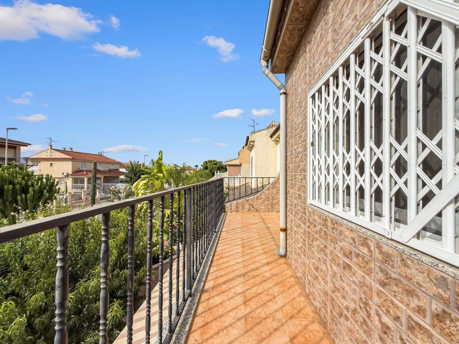 4 slaapkamer Villa te koop in Los Narejos - € 225.000 (Ref: 9406573)