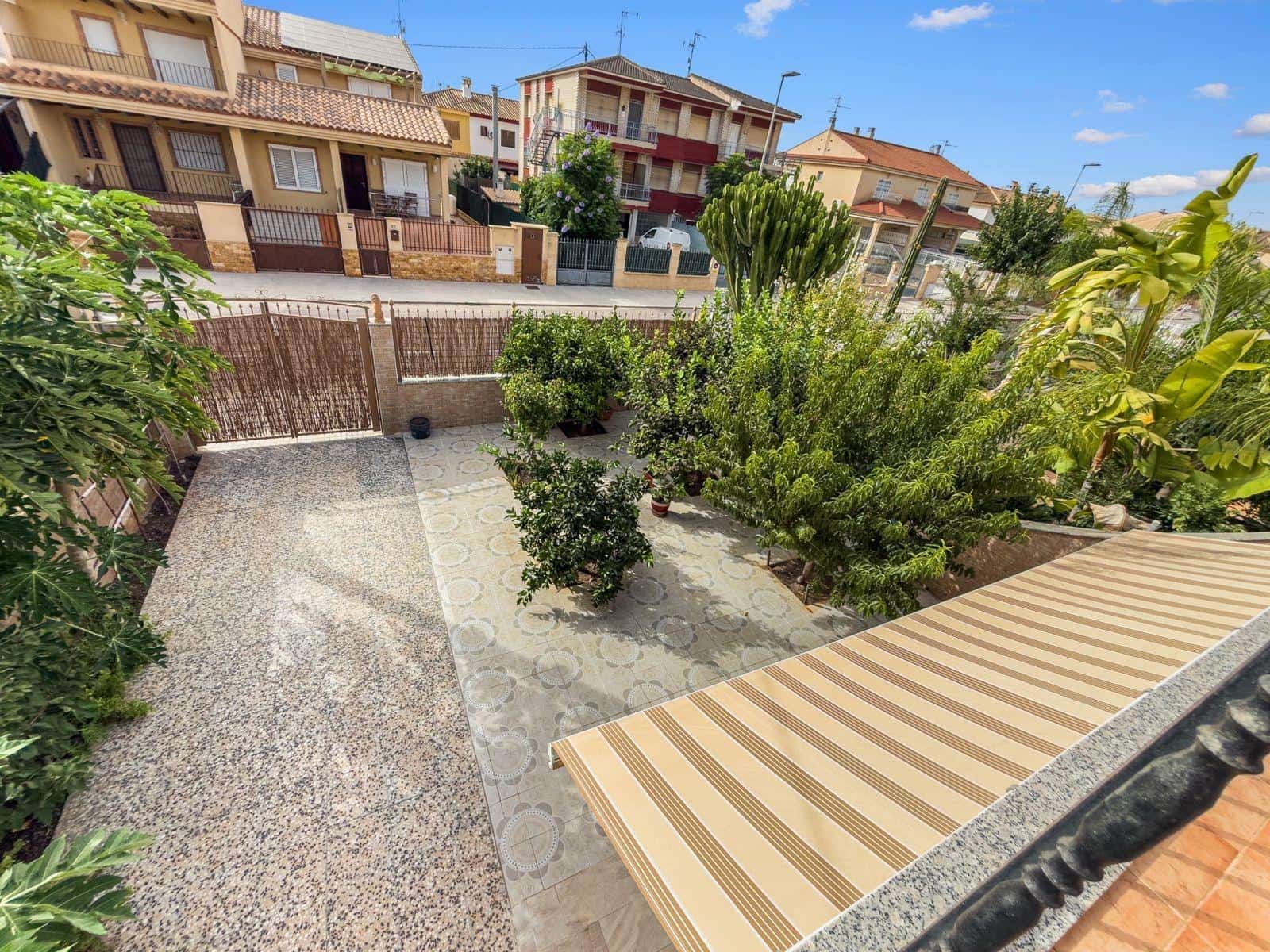 4 slaapkamer Villa te koop in Los Narejos - € 225.000 (Ref: 9406573)