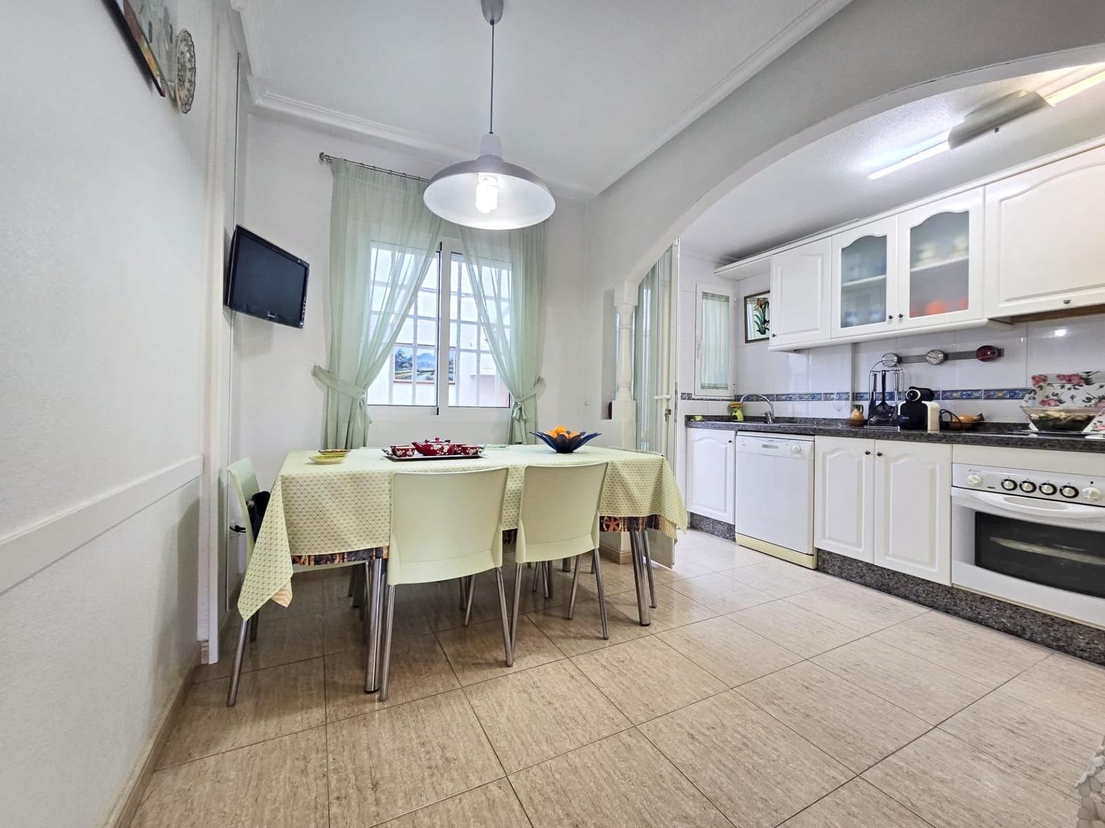 3 quarto Moradia em Banda para venda em Los Alcazares - 230 000 € (Ref: 9456478)