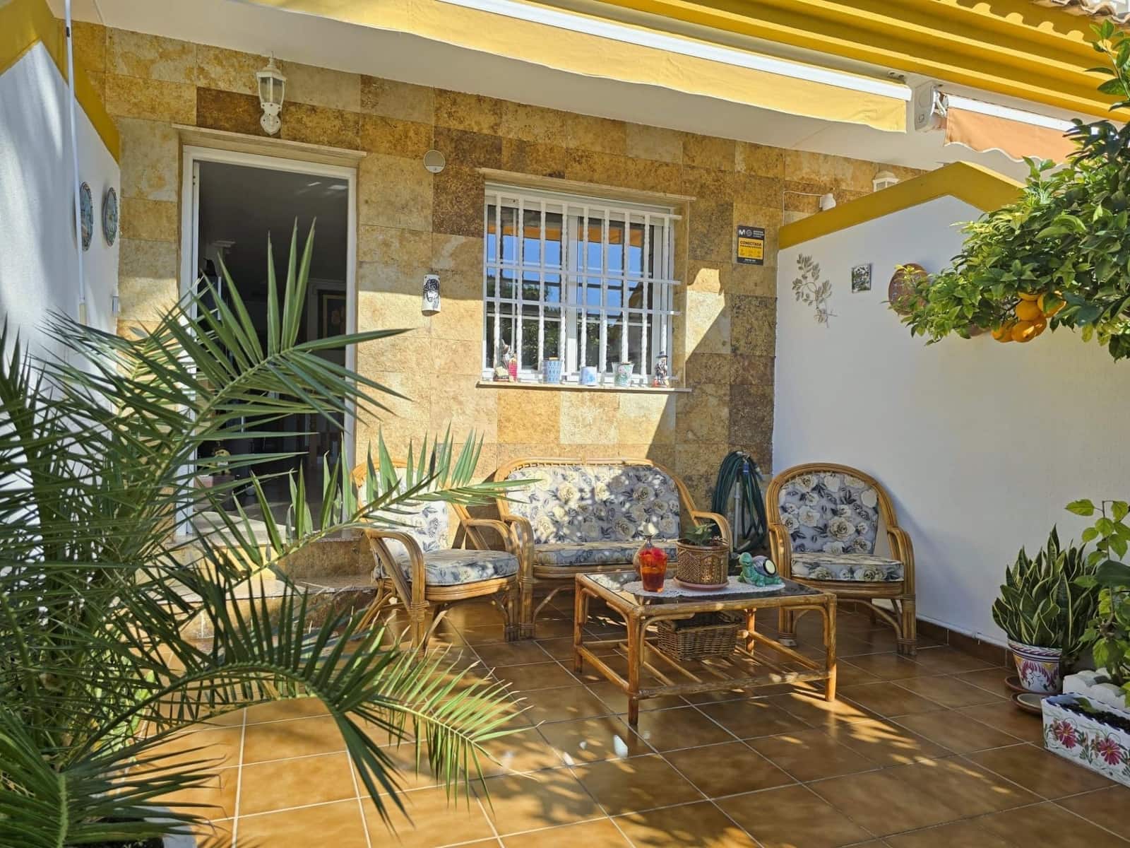 3 quarto Moradia em Banda para venda em Los Alcazares - 230 000 € (Ref: 9456478)