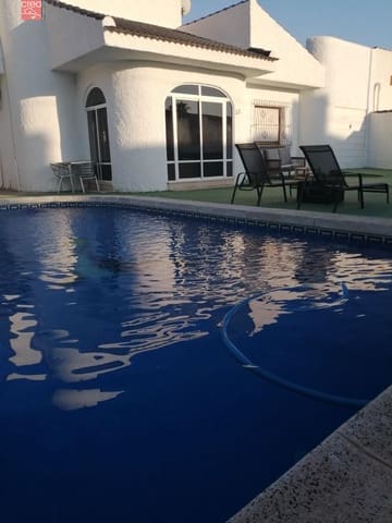 2 soverom Villa til salgs i Los Narejos, Los Alcázares med garasje - € 420 000 (Ref: 9470963)