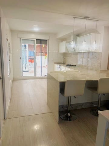 4 Zimmer Apartment zu verkaufen in Los Alcázares - 235.000 € (Ref: 9502574)