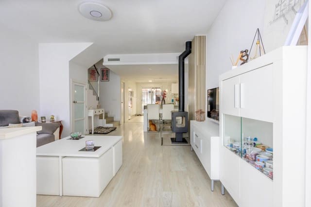 4 soverom Leilighet til salgs i Los Alcázares - € 235 000 (Ref: 9502574)