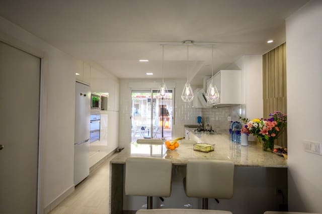 4 soverom Leilighet til salgs i Los Alcázares - € 235 000 (Ref: 9502574)